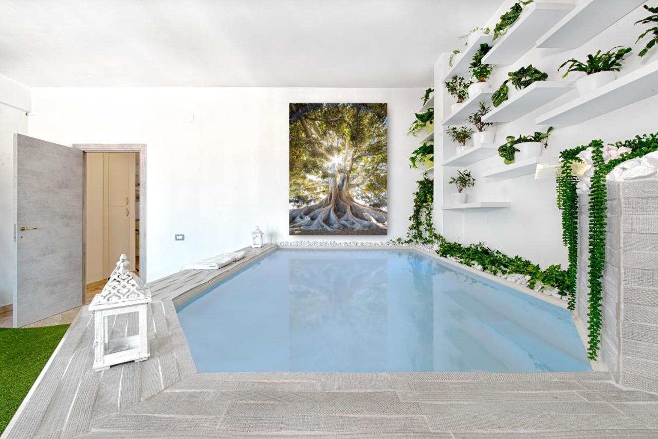 Penthouse Station Luxury Suites & Apartment Brindisi Luaran gambar