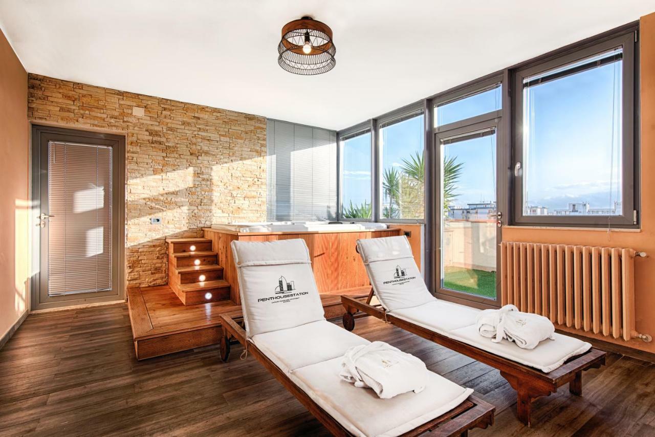 Penthouse Station Luxury Suites & Apartment Brindisi Luaran gambar