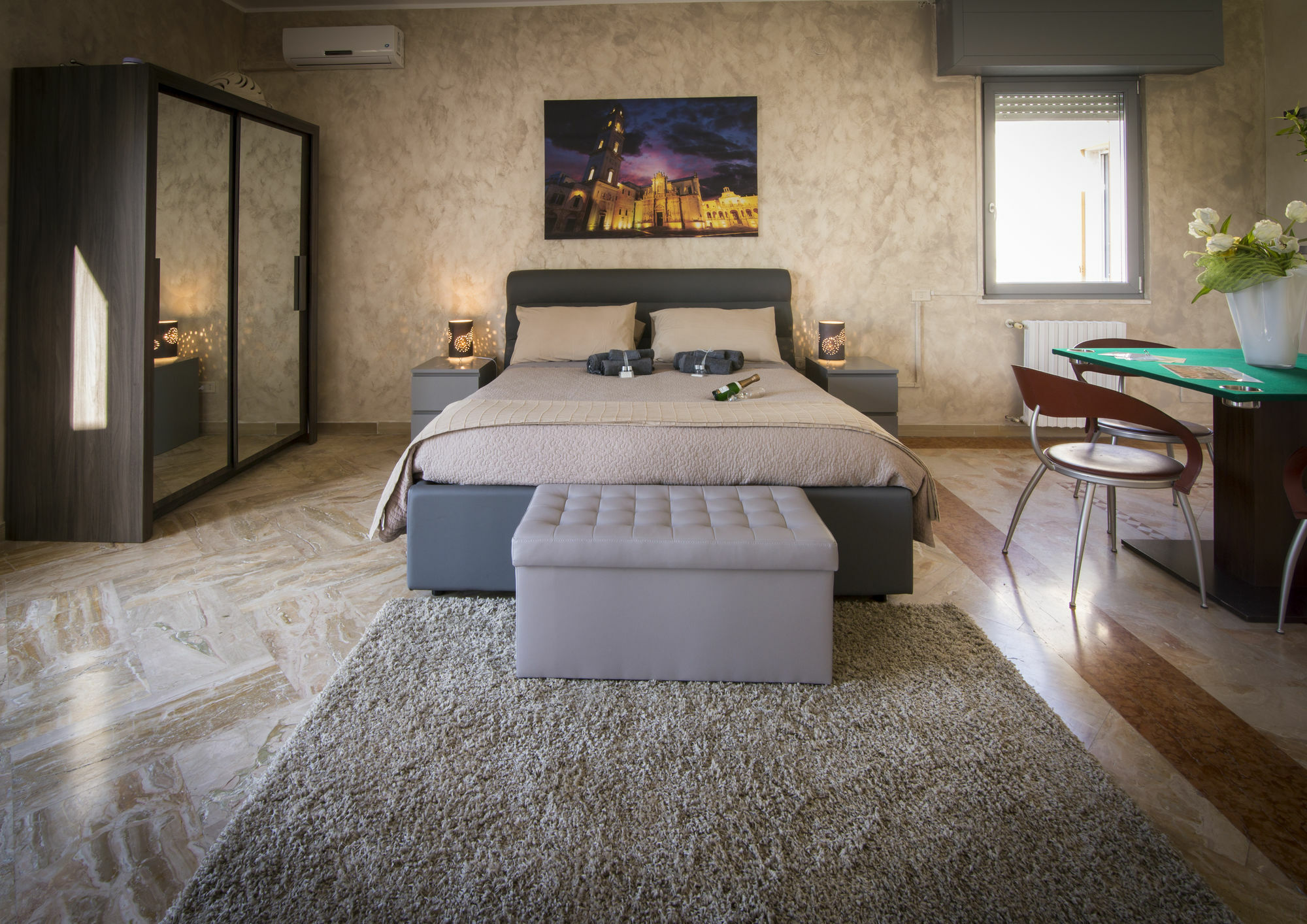 Penthouse Station Luxury Suites & Apartment Brindisi Luaran gambar