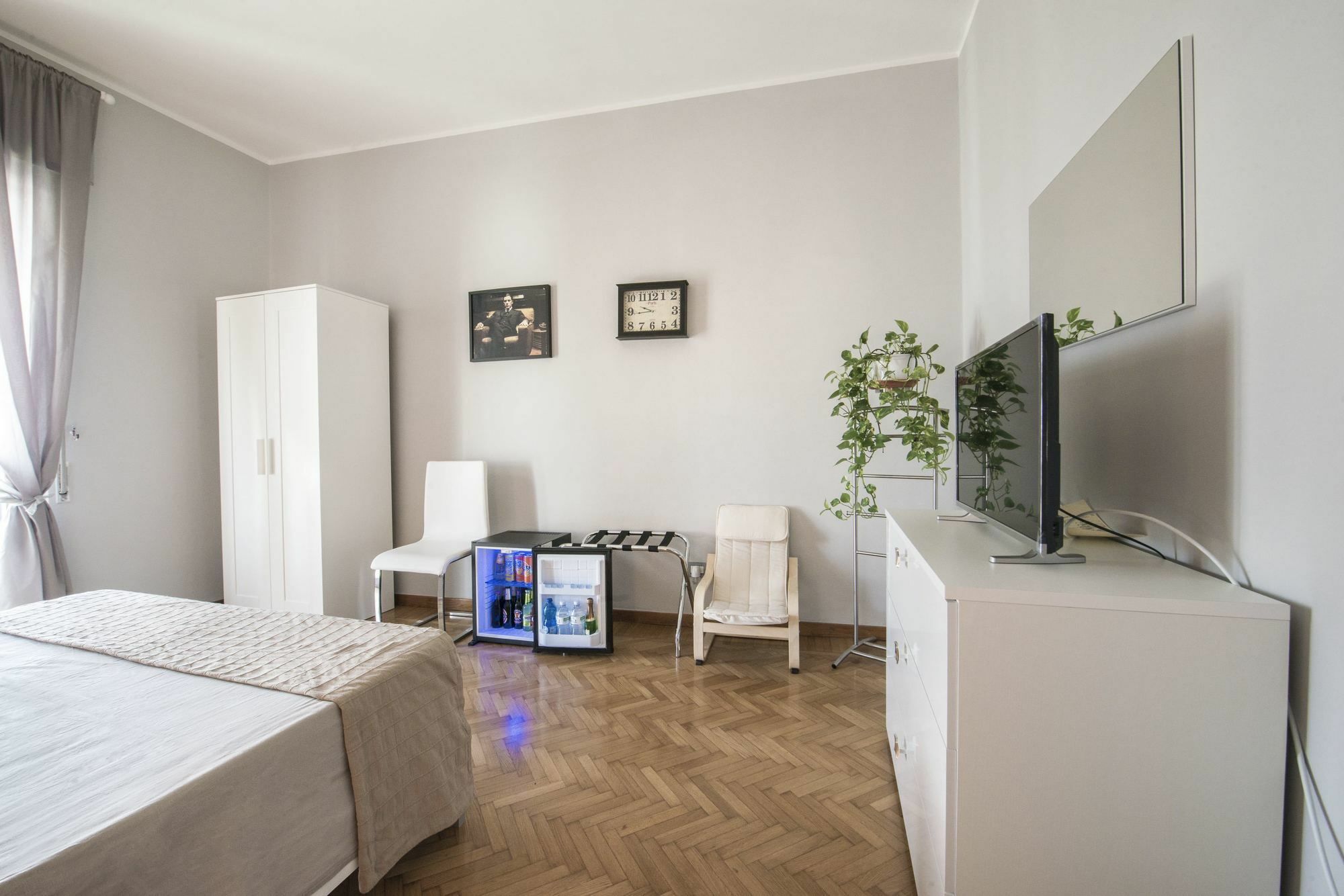 Penthouse Station Luxury Suites & Apartment Brindisi Luaran gambar
