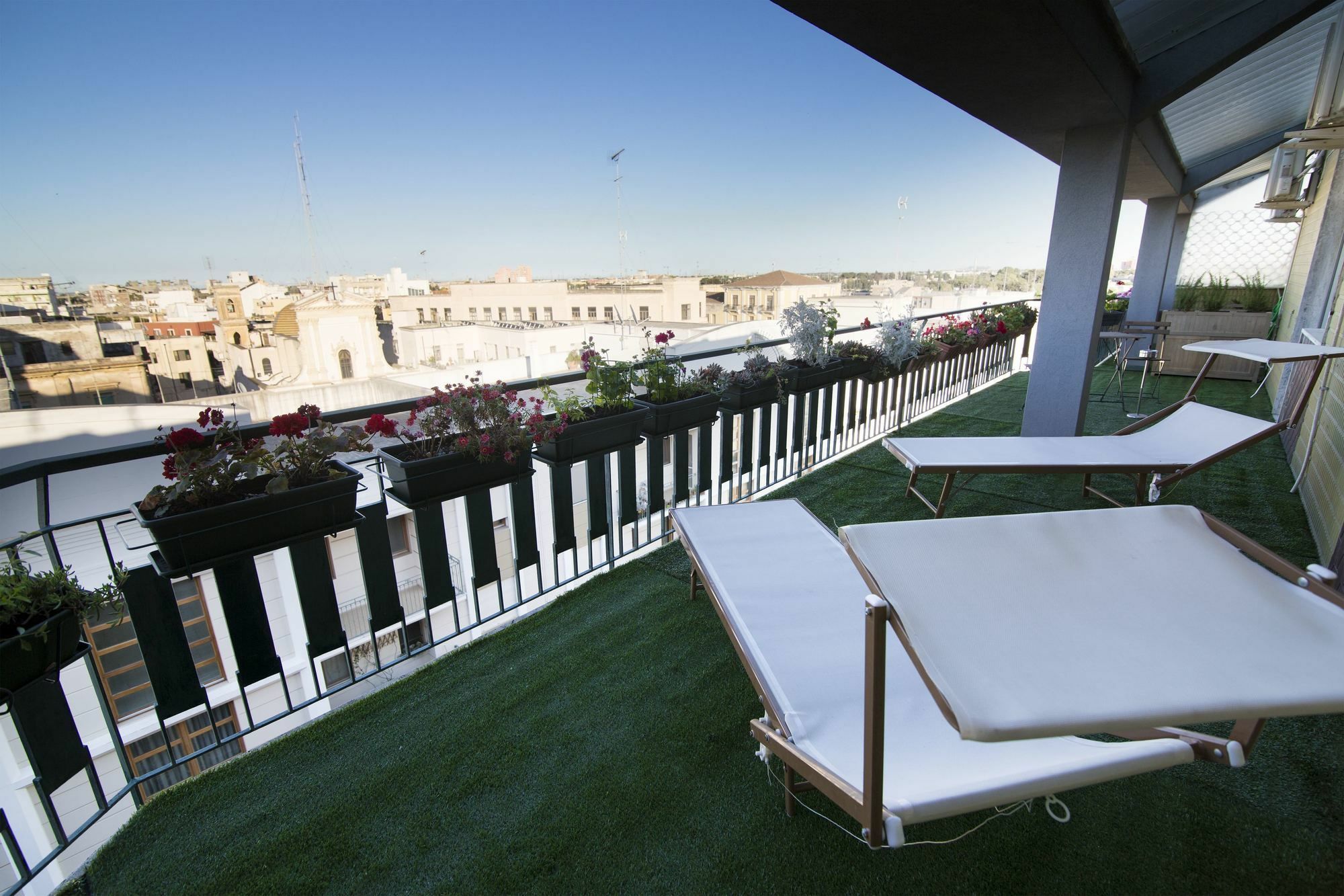 Penthouse Station Luxury Suites & Apartment Brindisi Luaran gambar