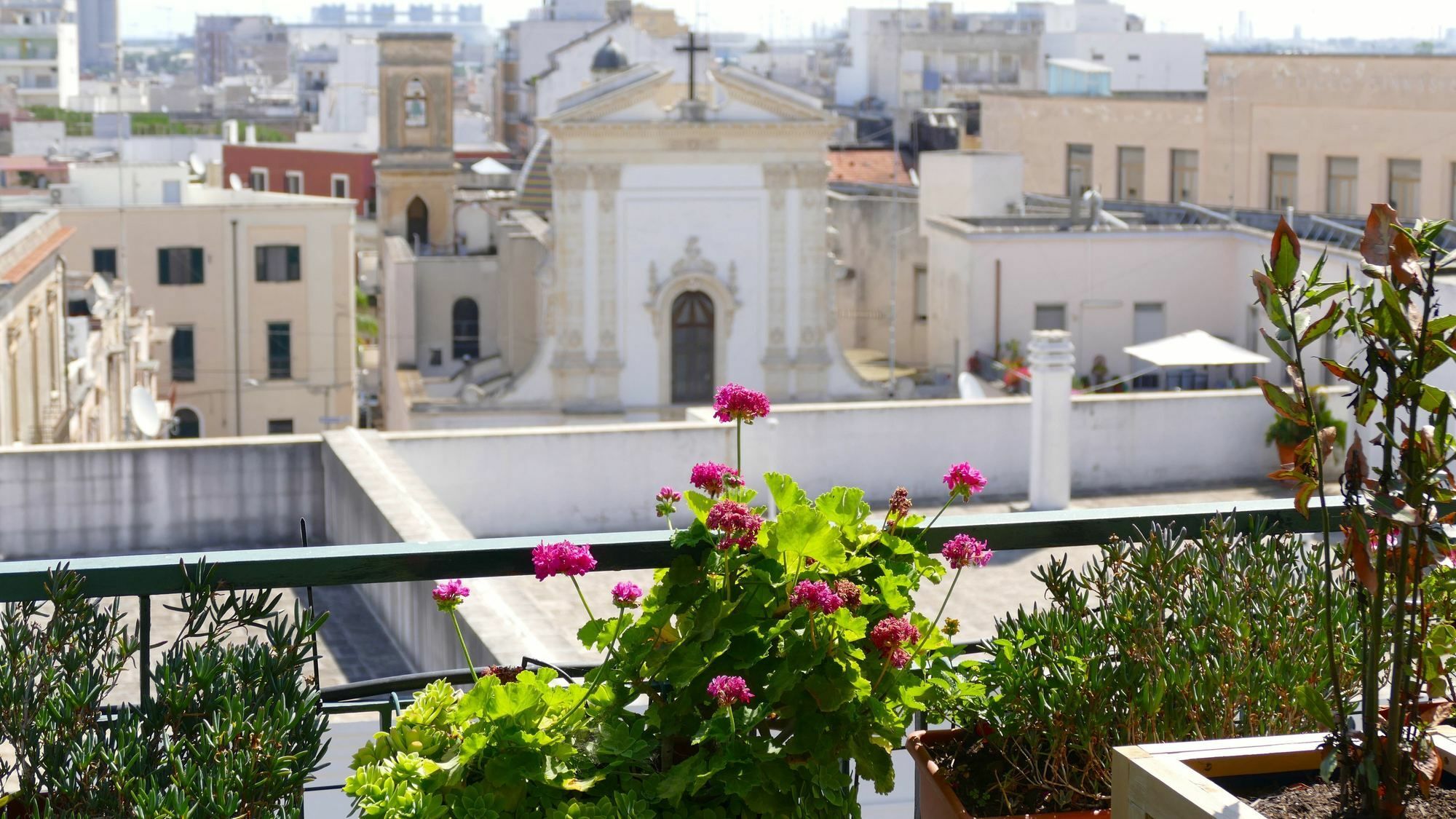 Penthouse Station Luxury Suites & Apartment Brindisi Luaran gambar
